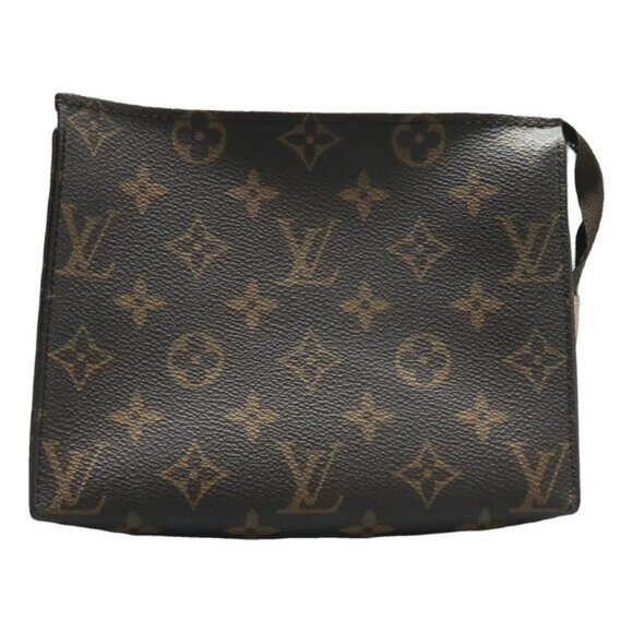 Louis Vuitton Handbags - Louis Vuitton Toiletry Pouch 19 Brown Monogram Canvas Clutch Bag 599-030425